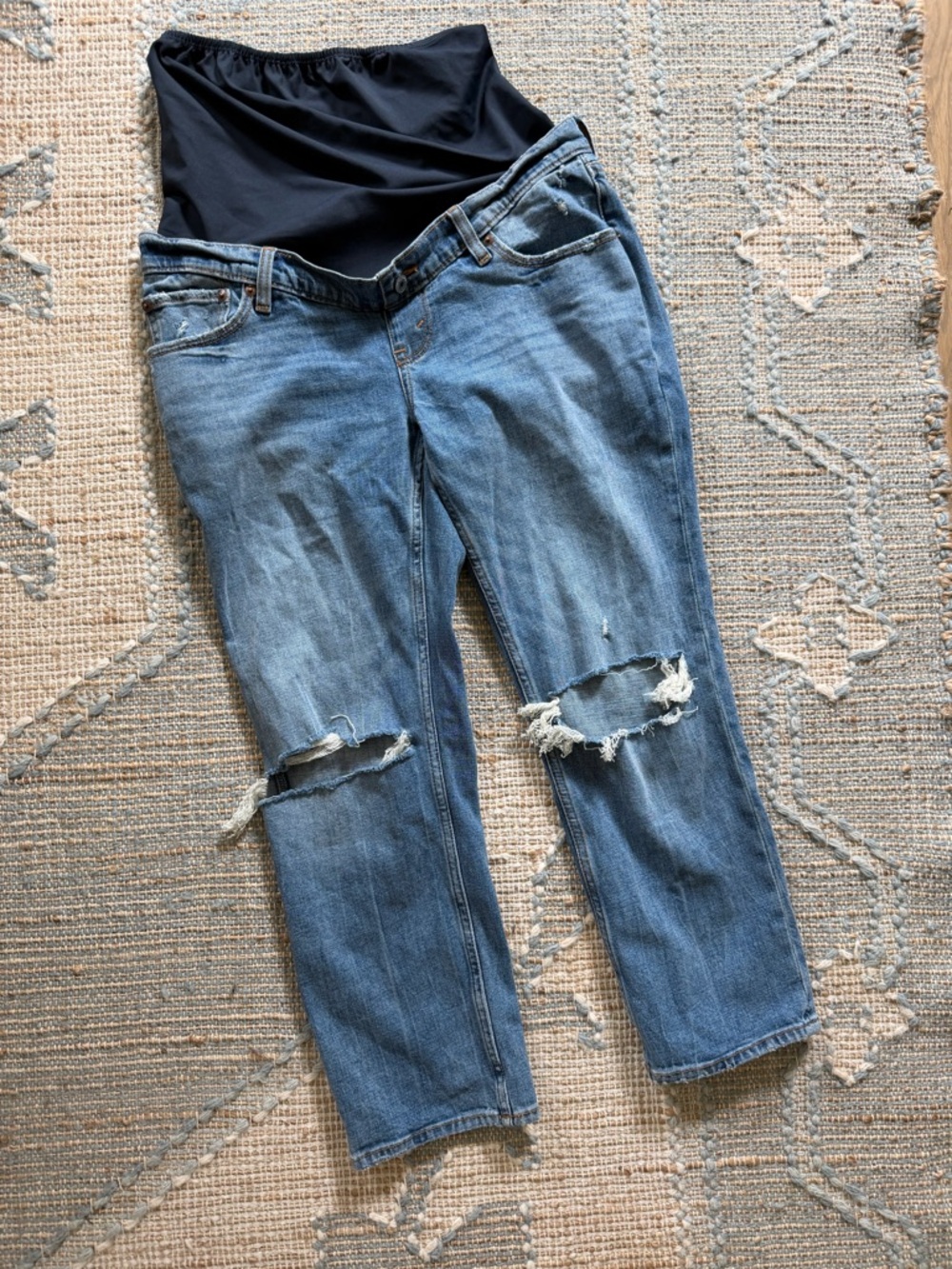 Abercrombie & Fitch Maternity Ankle Straight Jeans